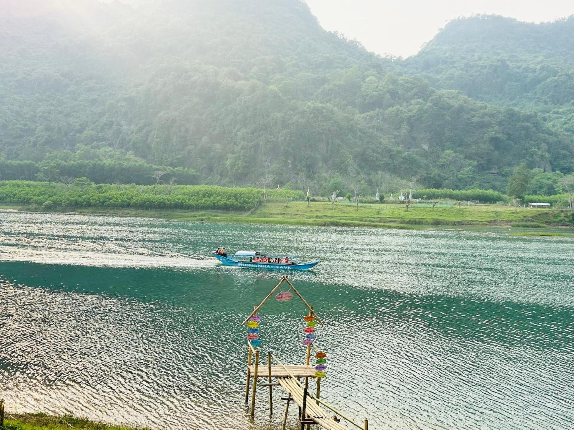 Son River House ฟ็องญา ภายนอก รูปภาพ