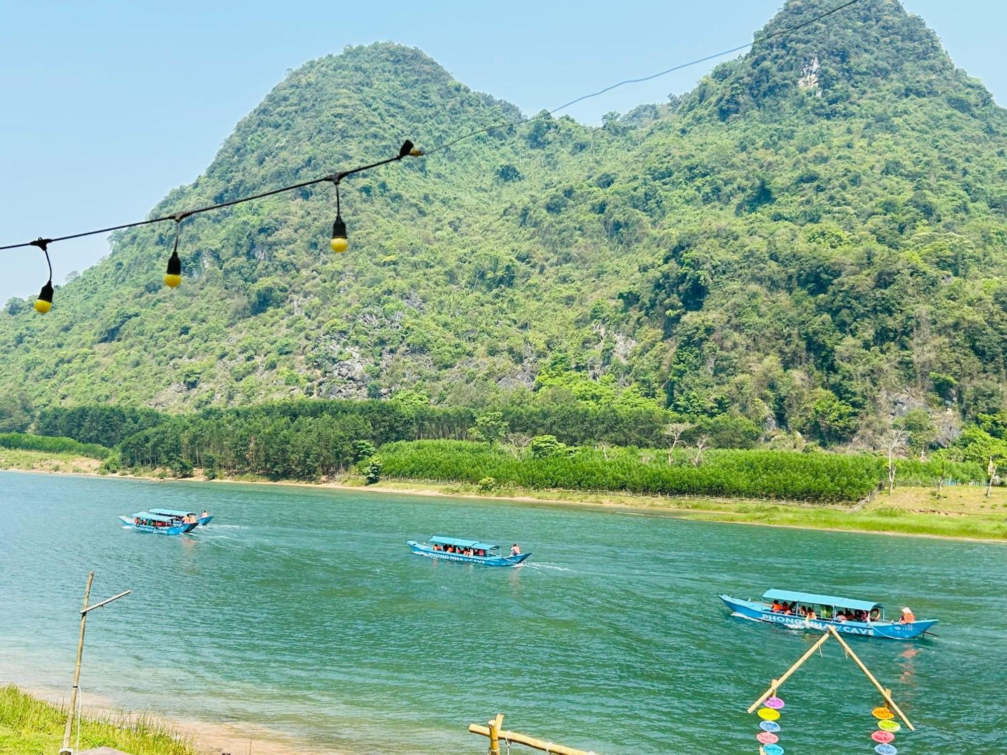 Son River House ฟ็องญา ภายนอก รูปภาพ